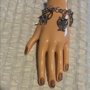 Chic Silver Owl, Jesus, peace sign & more, Charm Bracelet